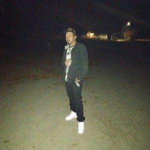 Meet your Posher, Chris